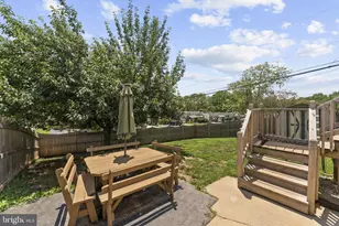 314 E Logan St, Norristown, PA 19401 - Photo 33