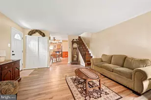 1734 Calamia Dr, Norristown, PA 19401 - Photo 7