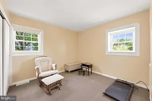 1734 Calamia Dr, Norristown, PA 19401 - Photo 21