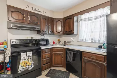 409 W Logan Street, Norristown, PA 19401 - Photo 31