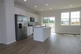 3074 Martha Wy, Pennsburg, PA 18073 - Photo 5