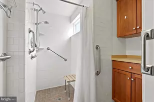 424 Haverford Ave, Narberth, PA 19072 - Photo 9