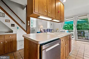 424 Haverford Ave, Narberth, PA 19072 - Photo 15