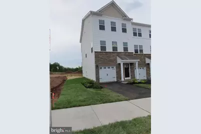 3080 Martha Way, Pennsburg, PA 18073 - Photo 1