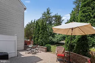 16 Village Dr, Schwenksville, PA 19473 - Photo 33