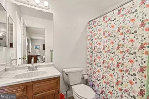 16 Village Dr, Schwenksville, PA 19473 - Photo 23