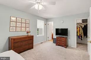 16 Village Dr, Schwenksville, PA 19473 - Photo 19