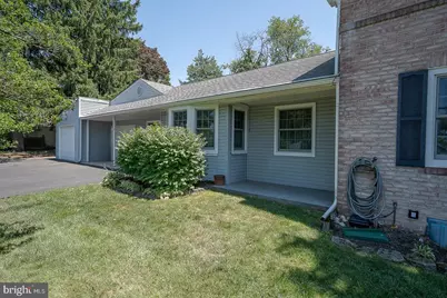 201 Abbeyview Avenue, Willow Grove, PA 19090 - Photo 37