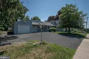 201 Abbeyview Ave, Willow Grove, PA 19090 - Photo 39