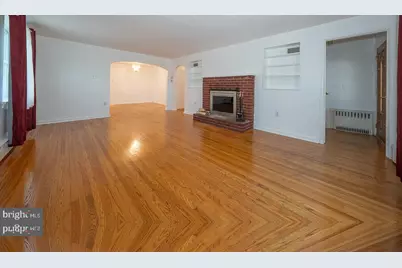 201 Abbeyview Avenue, Willow Grove, PA 19090 - Photo 5