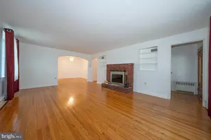 201 Abbeyview Ave, Willow Grove, PA 19090 - Photo 5