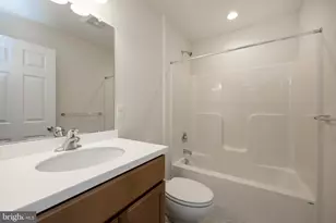 412 Ridgewood Dr, Royersford, PA 19468 - Photo 17