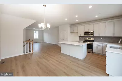 412 Ridgewood Drive, Royersford, PA 19468 - Photo 9