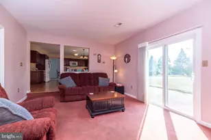 140 Elio Cir, Royersford, PA 19468 - Photo 13