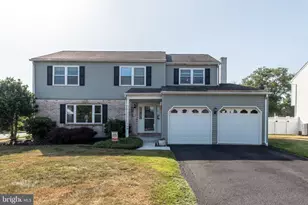 140 Elio Cir, Royersford, PA 19468 - Photo 5