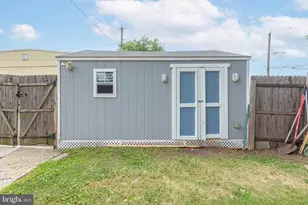 742 W 3rd St, Lansdale, PA 19446 - Photo 45