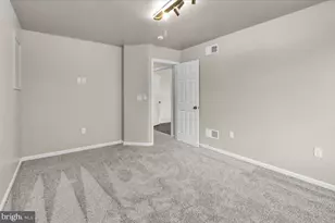 165 Sycamore Blvd, Pottstown, PA 19464 - Photo 31