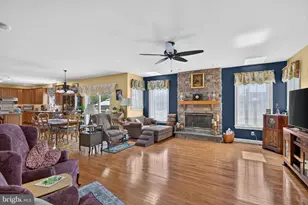 2180 Squirrel Hill Rd, Schwenksville, PA 19473 - Photo 17