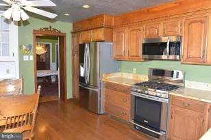 429 Perkiomen Ave, Lansdale, PA 19446 - Photo 35