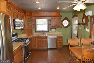 429 Perkiomen Avenue, Lansdale, PA 19446 - Photo 33