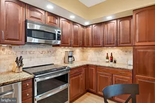 21336 Valley Forge Cir, King of Prussia, PA 19406 - Photo 23
