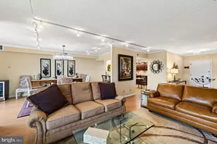 21336 Valley Forge Cir, King of Prussia, PA 19406 - Photo 13