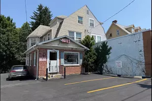 135 Montgomery Ave, Bala Cynwyd, PA 19004 - Photo 1