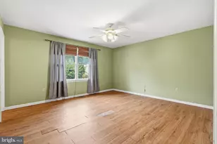 1036 Jodie Ct, Pennsburg, PA 18073 - Photo 13