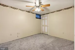 1036 Jodie Ct, Pennsburg, PA 18073 - Photo 27
