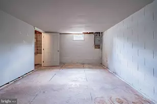 418 Jackson St, Pennsburg, PA 18073 - Photo 37