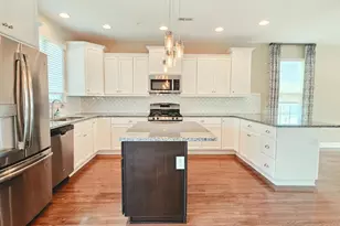 301 W Hamlin Ave, Telford, PA 18969 - Photo 3