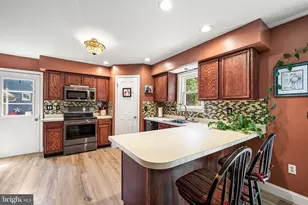 2232 Donna Ln, Pottstown, PA 19464 - Photo 17