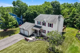 2232 Donna Ln, Pottstown, PA 19464 - Photo 5