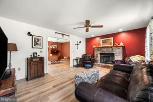 2232 Donna Ln, Pottstown, PA 19464 - Photo 11