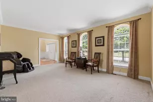 2051 Lockerbie Rd, Schwenksville, PA 19473 - Photo 13