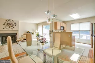 43 Hampton Ct, Norristown, PA 19403 - Photo 1