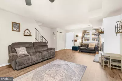 1802 Walnut Ridge Estate, Pottstown, PA 19464 - Photo 5