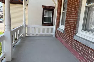 612 W Lafayette St, Norristown, PA 19401 - Photo 3