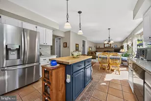 1215 Jarvis Ln, Lansdale, PA 19446 - Photo 15