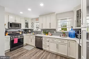 603 Natalie Ln, Norristown, PA 19401 - Photo 11