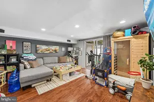 603 Natalie Ln, Norristown, PA 19401 - Photo 23