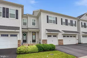 137 Golden Vale Dr, Royersford, PA 19468 - Photo 1