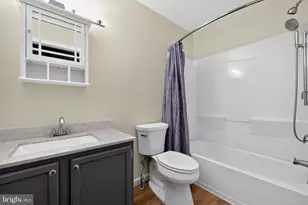 88 Village Dr, Schwenksville, PA 19473 - Photo 17