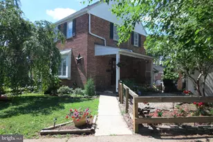 288 Diamond St, Pottstown, PA 19464 - Photo 1