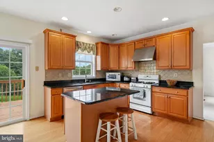 6003 Shady Wood Cir, Collegeville, PA 19426 - Photo 15