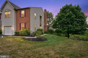 321 Hamilton Dr, Harleysville, PA 19438 - Photo 5