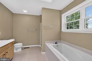 321 Hamilton Dr, Harleysville, PA 19438 - Photo 41