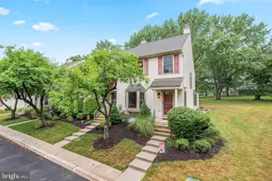 947 Dogwood Ct, Pottstown, PA 19464 - Photo 1