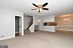 22 Fitzwatertown Rd, Willow Grove, PA 19090 - Photo 7