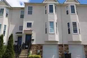 914 Thomas St, Norristown, PA 19401 - Photo 1